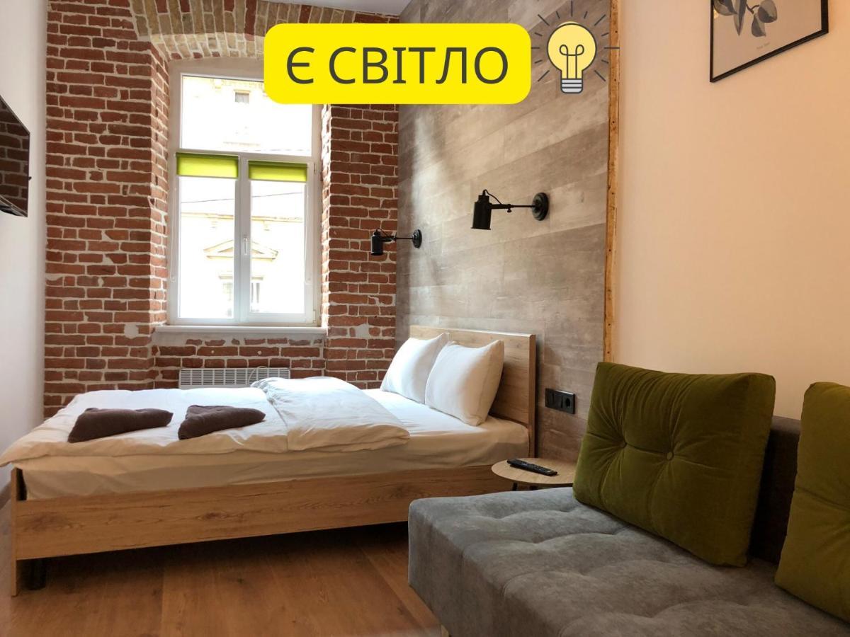 Romantic Apartments-In Center 8 7A リヴィウ エクステリア 写真